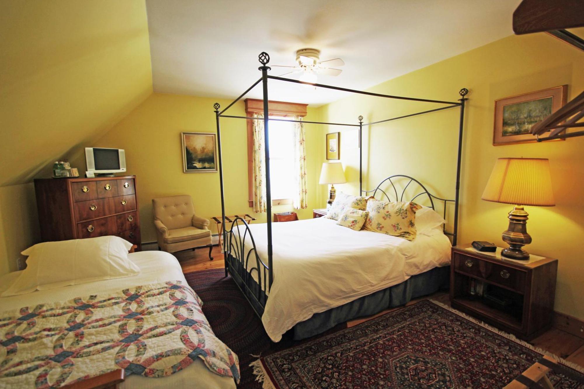 Highland Lake Inn Andover Phòng bức ảnh