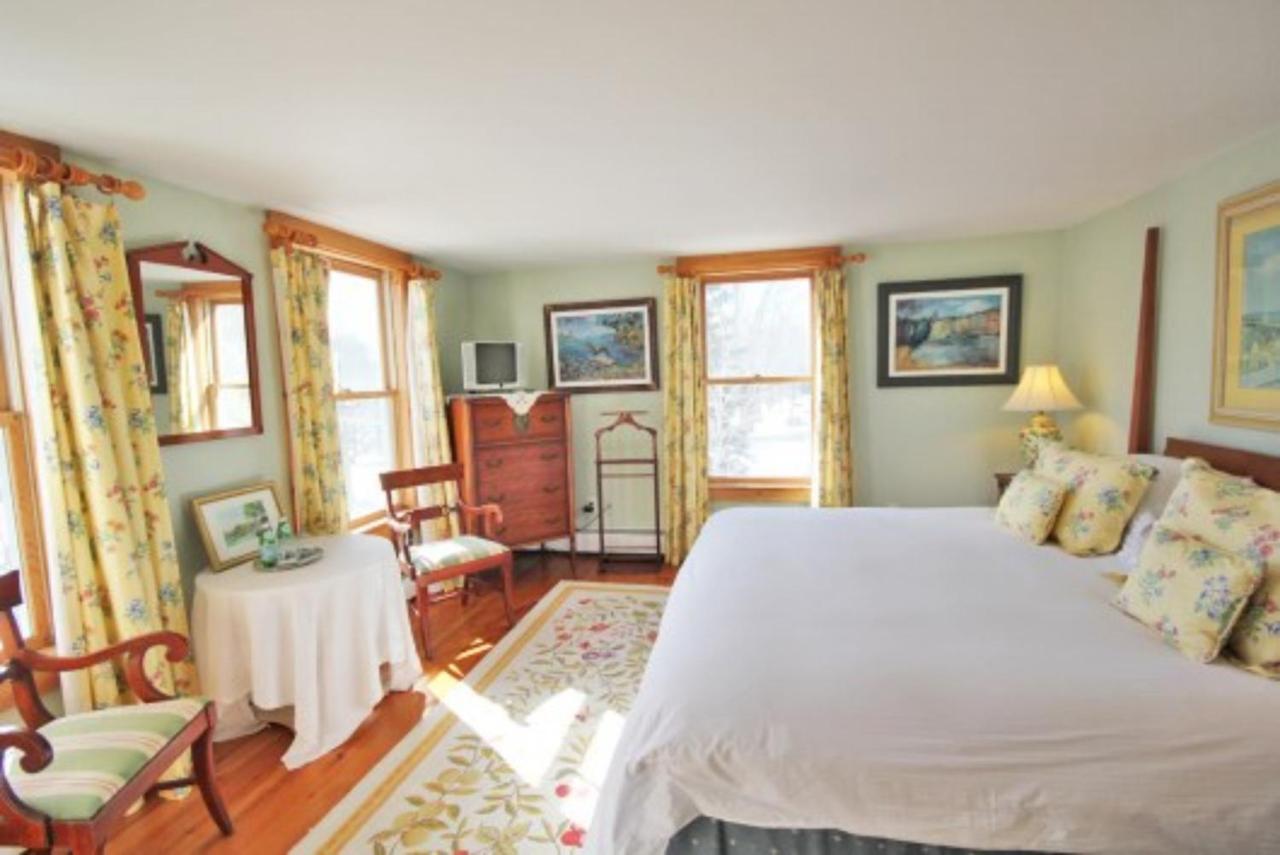 Highland Lake Inn Andover Ngoại thất bức ảnh
